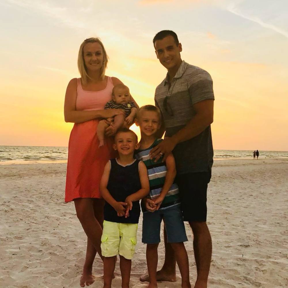 Meet your Posher, Tia